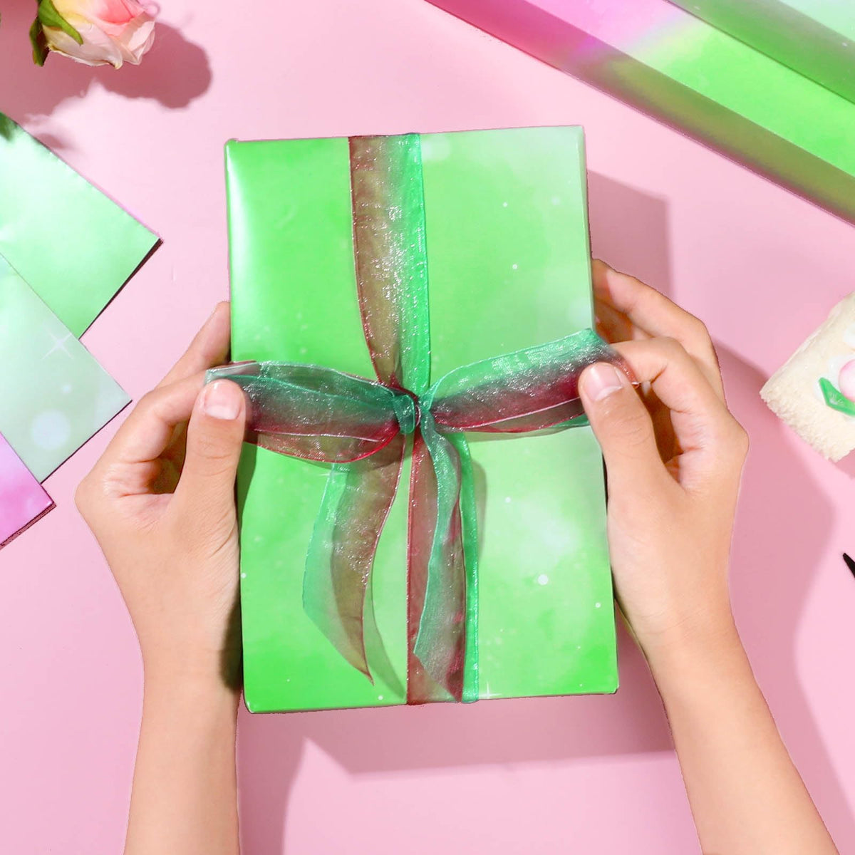Pineraap 12 Sheets Pink and Green Wrapping Paper, Gradient Gift Wrap Paper Watercolor Gift Packing Paper for Girls Women Witch Themed Birthday Party DIY Crafts, 19.7 x 27.6 Inch