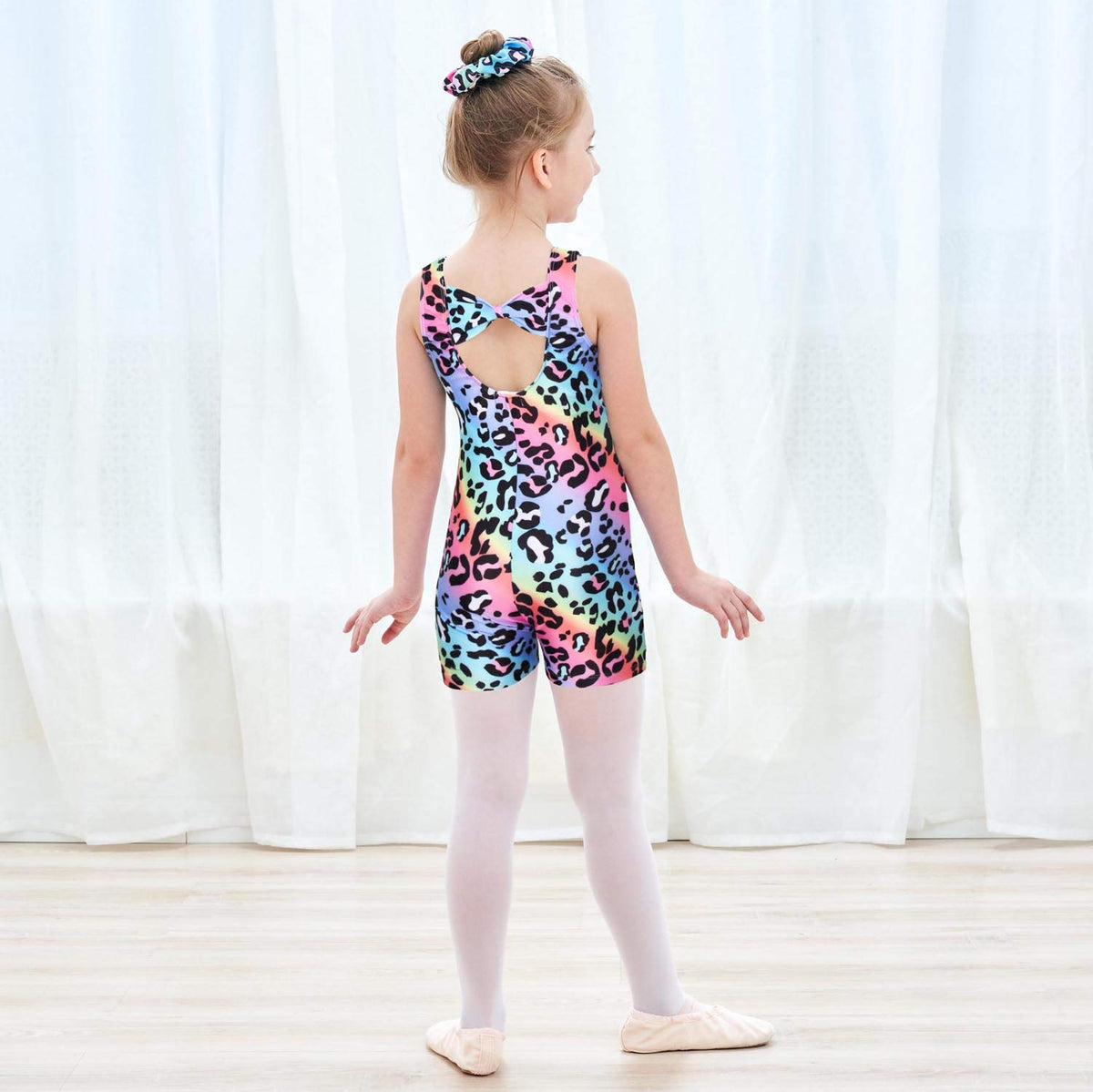 JESKIDS Leotards for Girls Gymnastics with Shorts Dance Biketards Tumbling Matching Hair Scrunchie Leopard 3-4 Years