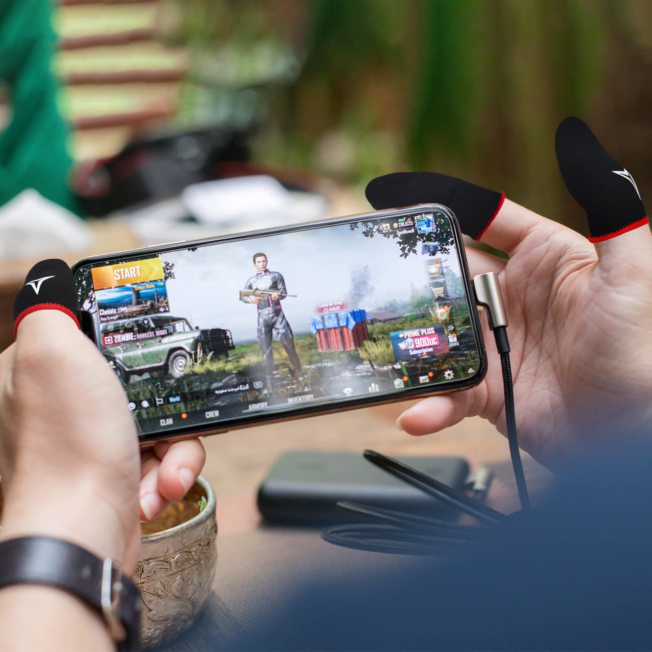 15 Pack 3 Colors E-Sports Light Model Gaming Finger Sleeves, 0.15mm Superconducting Nanofibers, Smooth Feel, Anti-Sweat, Extremely Thin, Fit All Touchscreen Devices