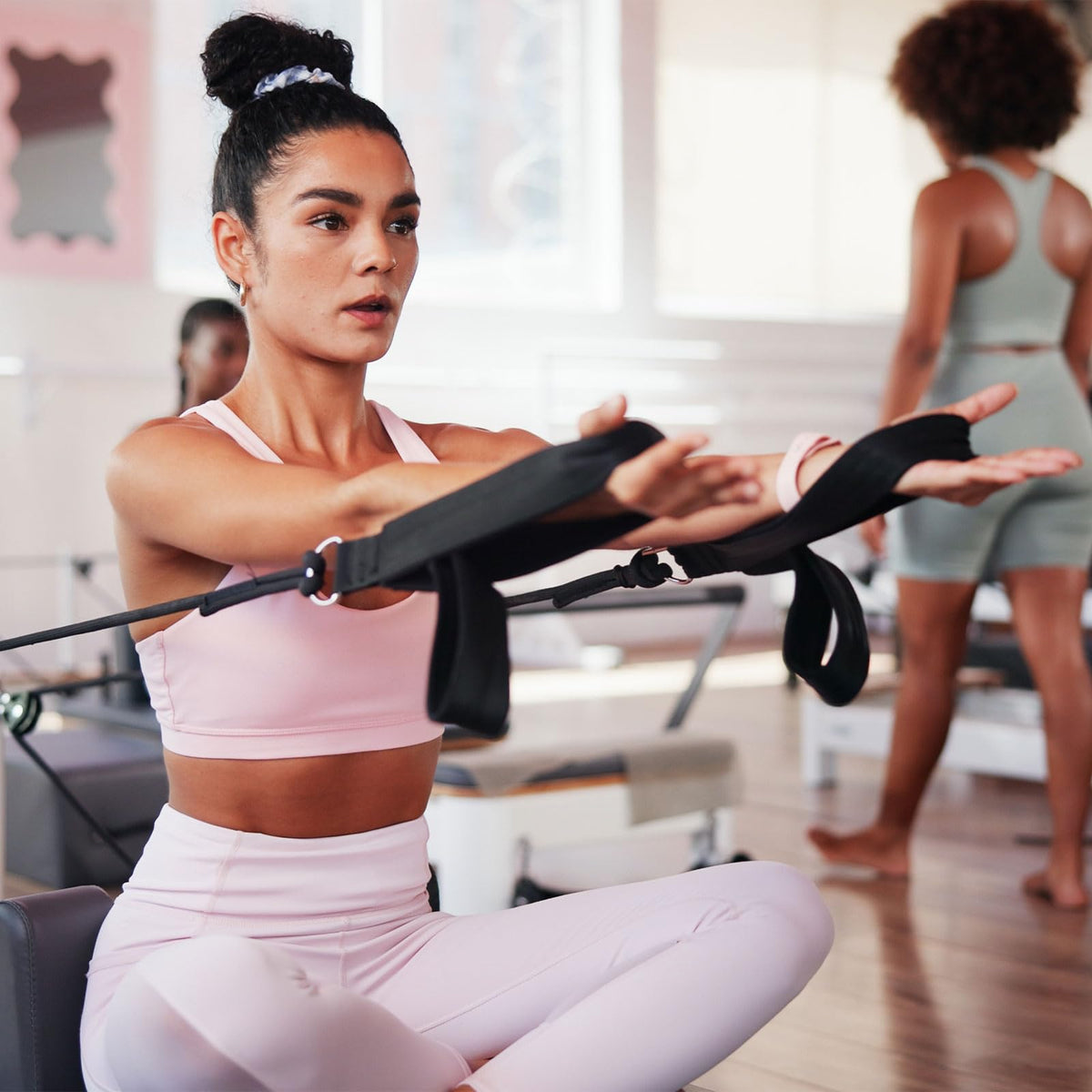 YELARXI Yoga Strap for Stretching, Athletic Stretch Band 8.2ft & Purple with Adjustable Metal D Ring Buckle Yoga Bands - Fitting for (Pilates/Physical Fitness/Gym Workout Dance)