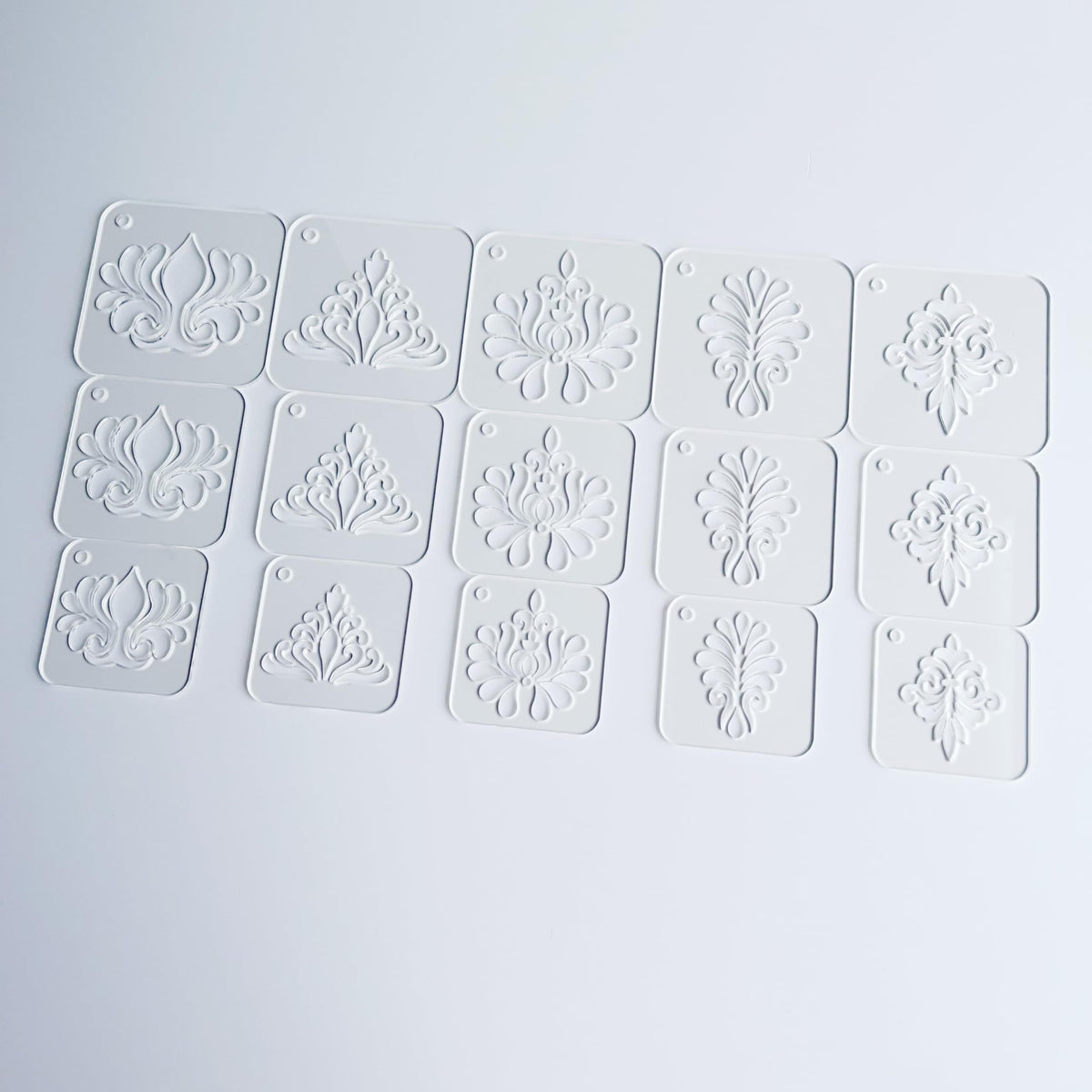 Mandala Drawing Stencils Set, Clear Acrylic, 2.95-2.17 Inch, 15 Pieces with Ring, Geometric Dot Pattern Templates for Art (Flourish Pattern)