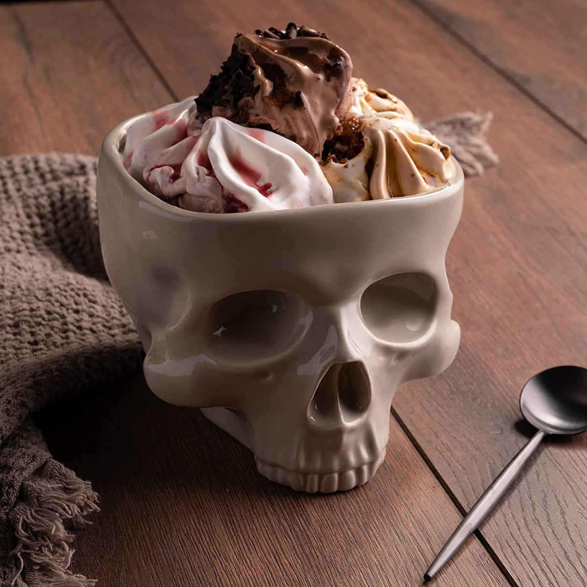 Fecheche Food Safe Skull Bowl for Eating, Ceramic Skull Shaped Bowl for Cereal Pasta & Ice Cream, Gothic Tabletop Skeleton Head Shaped Decor (big)