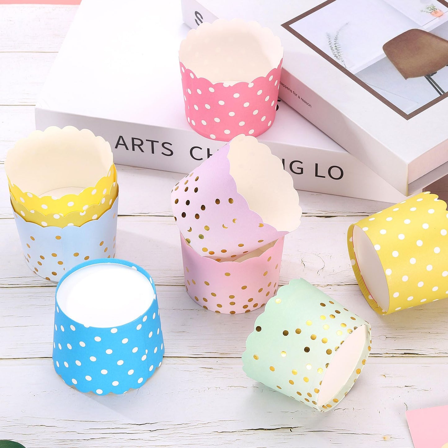 HARFINGTON 50Pcs Colorful Paper Baking Cups 6oz Cupcake Wrappers Scalloped Muffins Liners Disposable Greaseproof Containers for Birthday Party, Gradient Purple