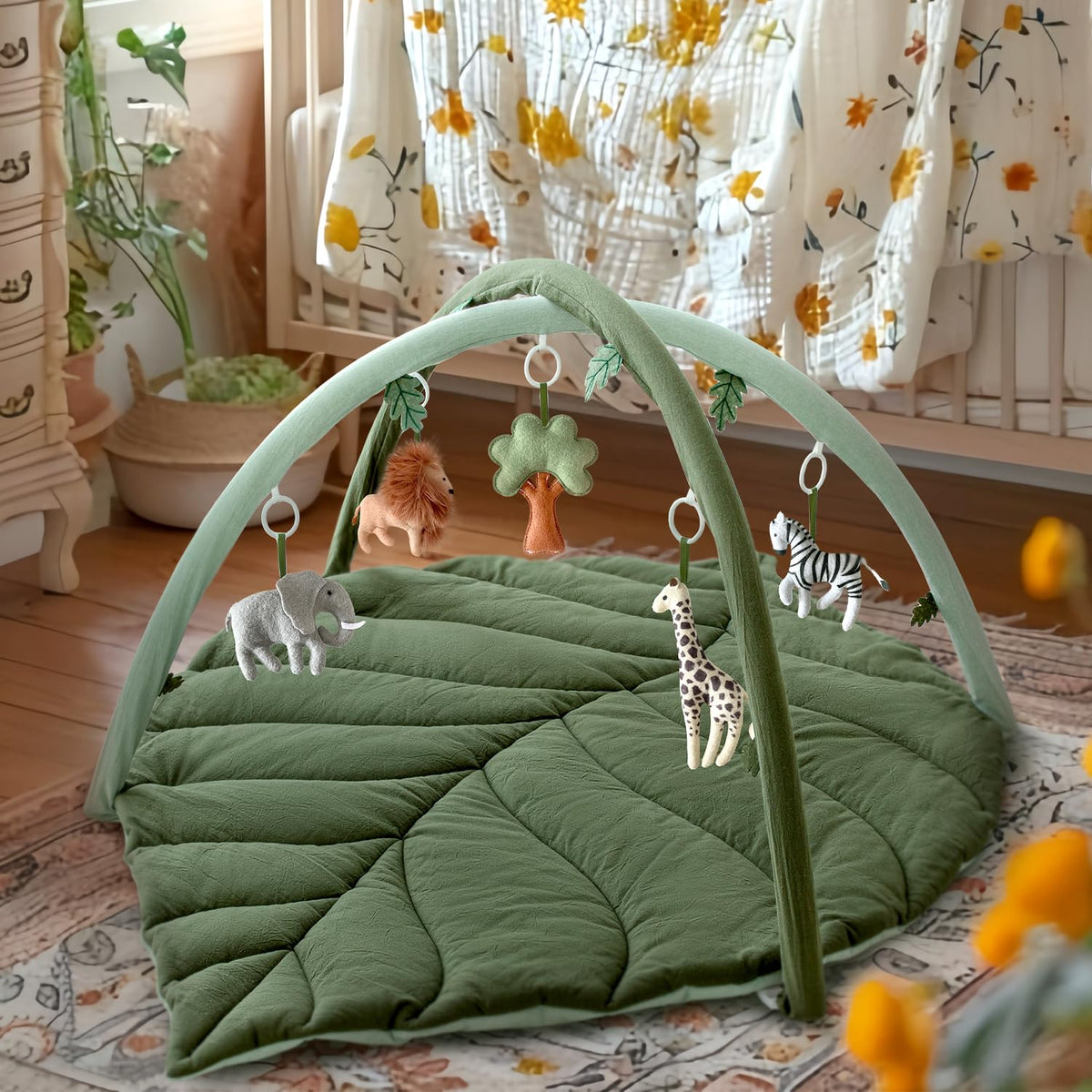 Baby Play Gym with Mat Leaf Shaped, Baby Play Mat with 5 Hanging Toys Tummy Time Mat, Baby Gym Activity Center, Washable (Green)