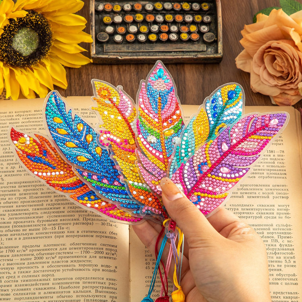 6 Pcs 5D Diamond Painting Art Kit, DIY Acrylic Crystal Diamond Bookmarks with Tassel, Flower & Feather Designs, Handmade Crafts BookMark Gift for Book Lovers, Women & Teenage, Creative Decor