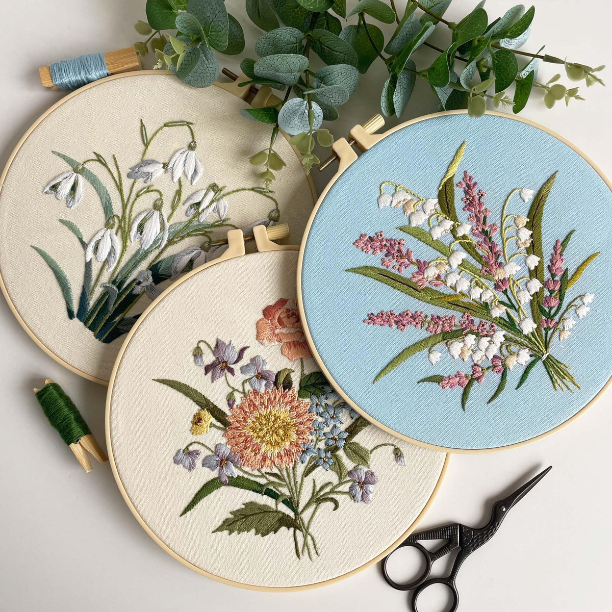 Myfelicity Embroidery kit for Adults and Beginners, Includes 3 Floral Pattern Fabrics, 3 Embroidery Hoops, Embroidery Floss and Other Tools.