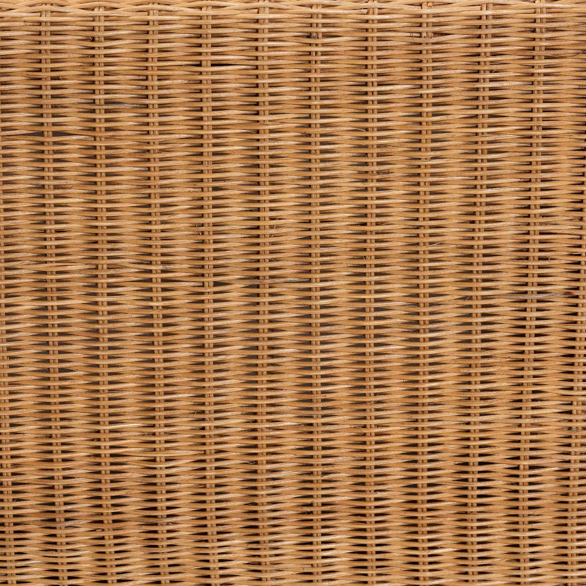 Bali & pari Reiko Handwoven Natural Rattan Bench with Scalloped Detailing – Boho Farmhouse Entryway, Bedroom, or Living Room Accent Seating